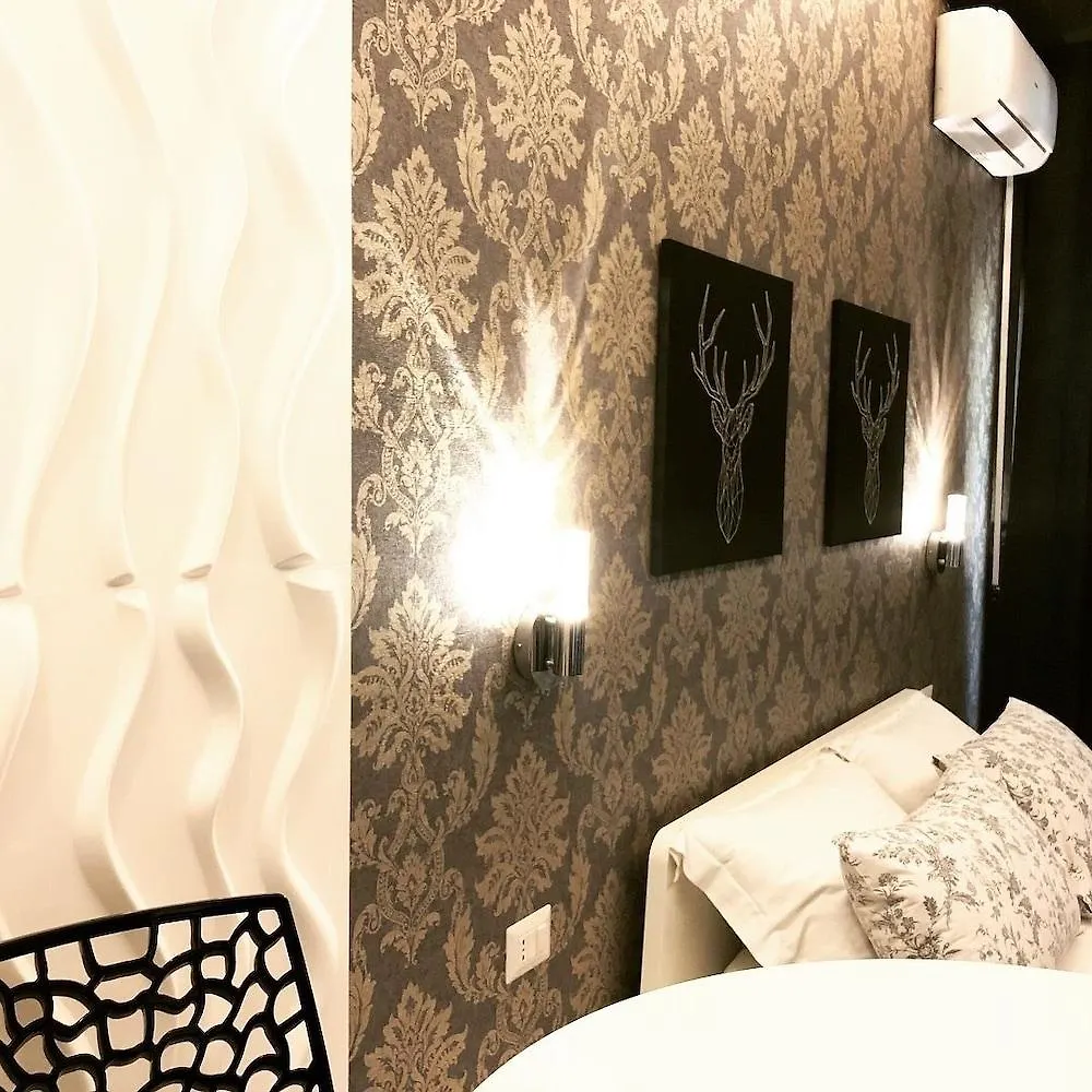 Bed and breakfast Black & White G&G Roma