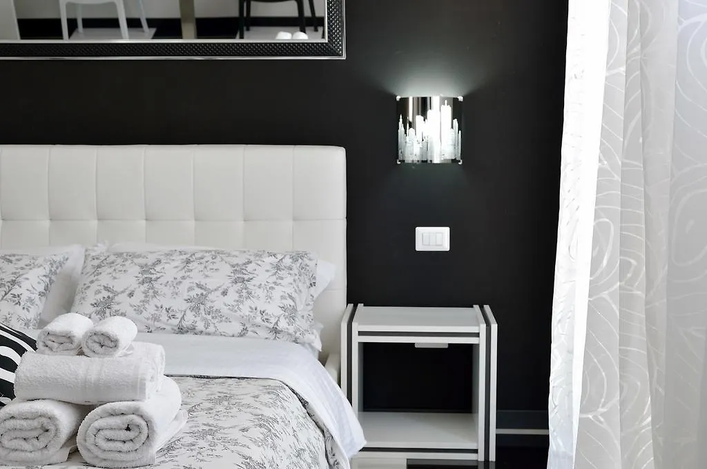 Black & White G&G Roma Italia